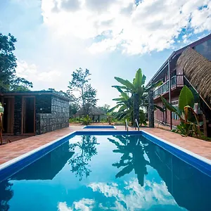 jungle-hut-resort-sigiriya.kandyhotelsnow.com/